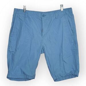 Calvin Klein Men's Shorts in Blue size 34
